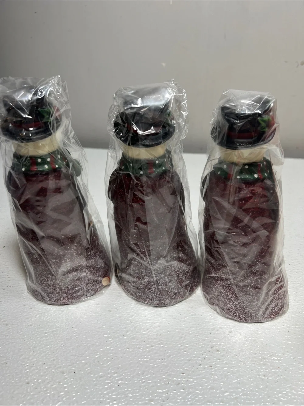 Festive Snowman Holiday Figurine Candle Set of 4 NEW